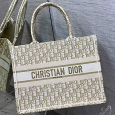 Christian Dior Shopping Bags